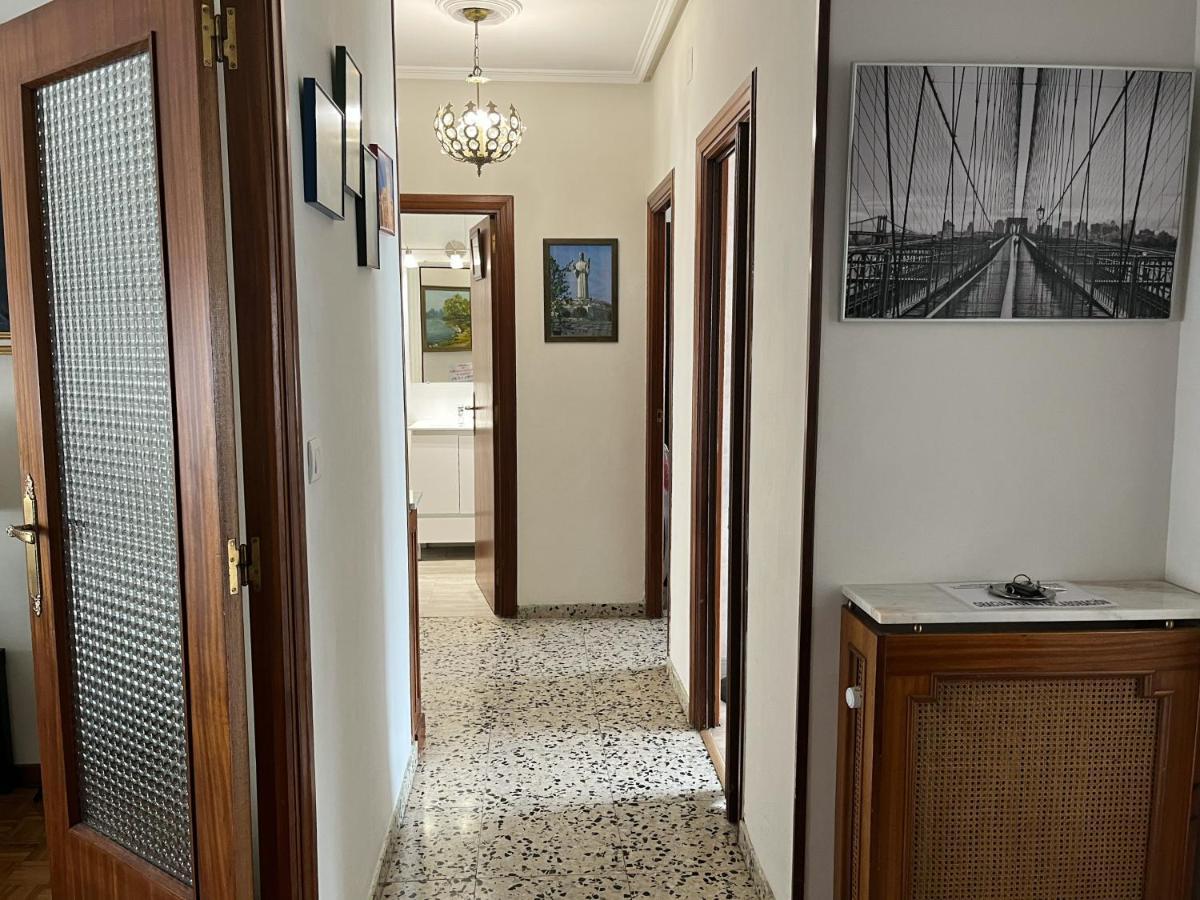 En Palencia Capital Centrico Con Garaje Roberto Apartman Kültér fotó